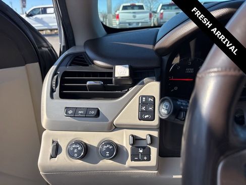 Used 2018 GMC Yukon Denali w/ Denali Ultimate Package image 12