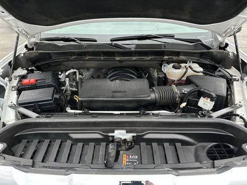 Used 2025 GMC Sierra 1500 SLT image 31