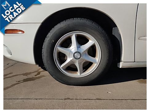 Used 2001 Oldsmobile Aurora 3.5 w/ Convenience Pkg image 10