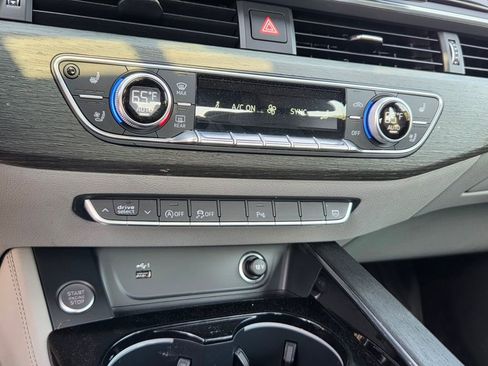 Used 2022 Audi A4 2.0T Premium Plus image 21