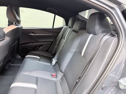 Used 2026 Toyota Camry SE AWD/4WD image 20