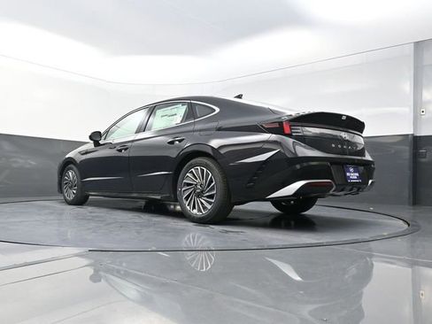 New 2026 Hyundai Sonata SEL FWD image 35