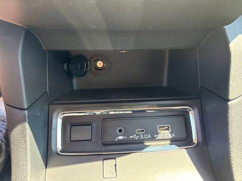 Used 2026 Subaru Ascent Premium AWD/4WD image 35