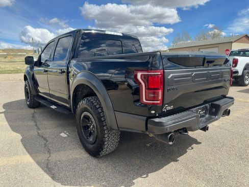 Used 2018 Ford F150 Raptor w/ Equipment Group 802A Luxury AWD/4WD image 24