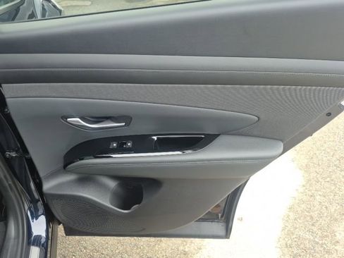 New 2026 Hyundai Tucson Limited image 15