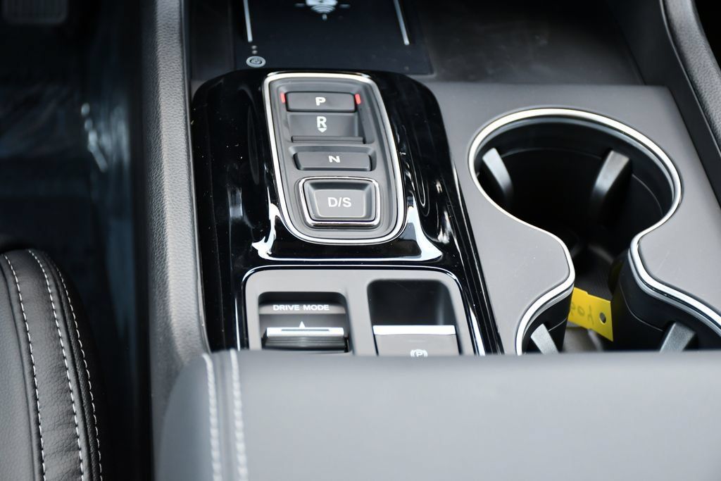 New 2026 Honda Pilot Touring image 30