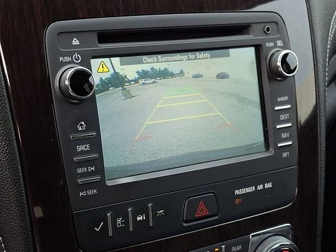 Used 2016 Chevrolet Traverse LT AWD/4WD image 4
