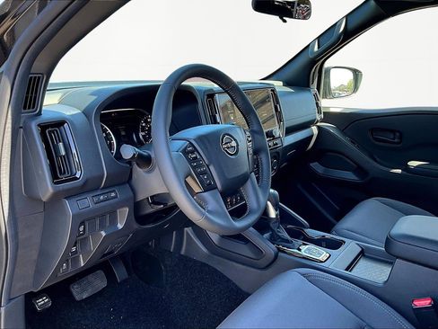 New 2026 Nissan Frontier SV AWD/4WD image 15