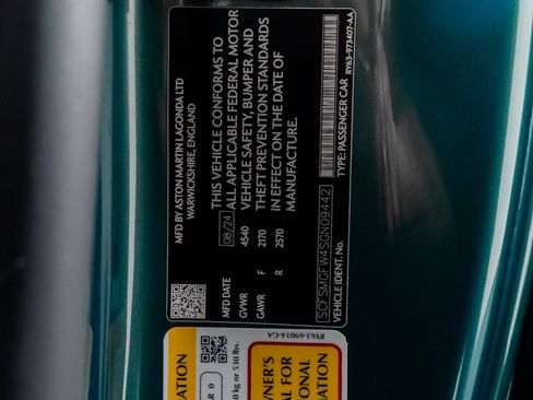 Used 2025 Aston Martin V8 Vantage Coupe image 50