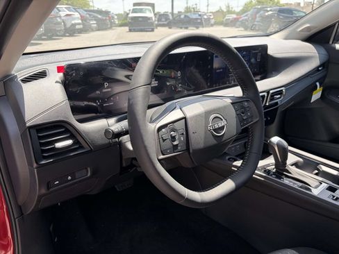 New 2026 Nissan Sentra SV w/ SV Convenience Package FWD image 13