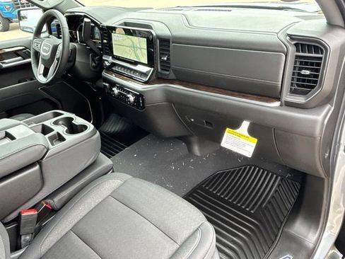 New 2026 GMC Sierra 1500 SLE w/ Preferred Package RWD image 25