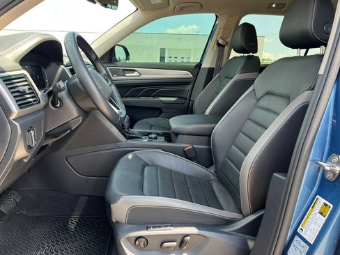 Used 2021 Volkswagen Atlas SEL Premium AWD/4WD image 4