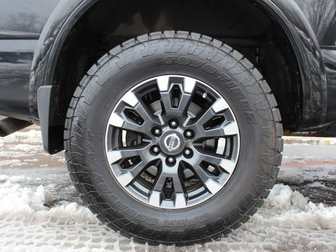 Used 2019 Nissan Titan PRO-4X w/ Pro-4x Utility Package image 44