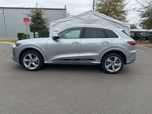 New 2025 Audi Q5 2.0T Premium Plus image 6