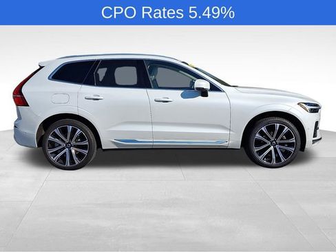 Certified 2023 Volvo XC60 B5 Ultimate w/ Climate Package AWD/4WD image 9