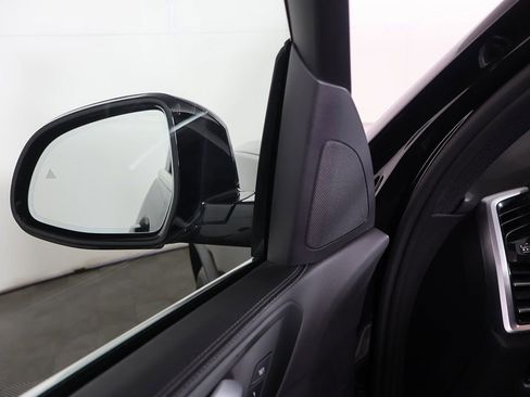 Used 2023 BMW X5 xDrive40i image 39