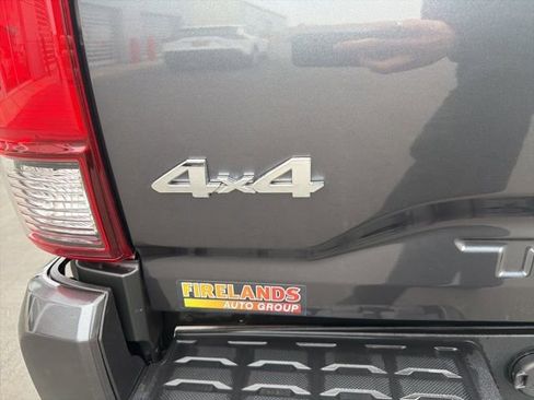 Used 2023 Toyota Tacoma SR image 12