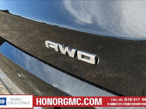 Used 2022 GMC Acadia Denali w/ Denali Ultimate Package image 24