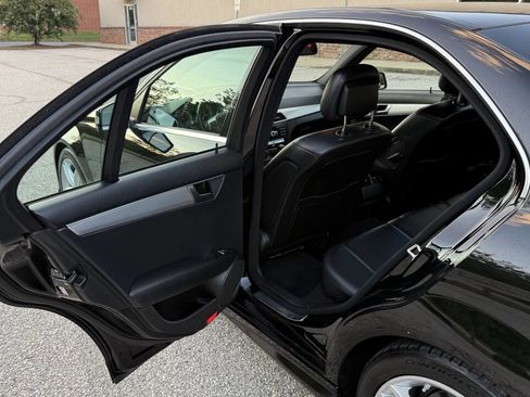 Used 2013 Mercedes-Benz C 250 Sedan w/ Premium 1 Pkg image 13