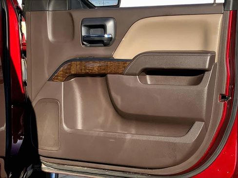Used 2017 Chevrolet Silverado 1500 LT w/ Texas Edition RWD image 23