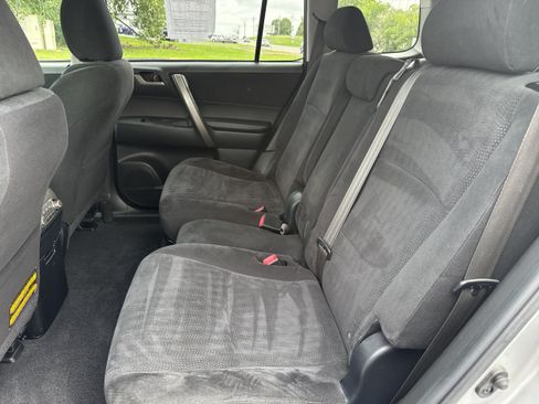 Used 2008 Toyota Highlander Sport FWD image 7