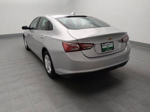Used 2022 Chevrolet Malibu LT FWD image 6