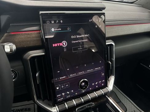 New 2026 GMC Acadia Denali Ultimate w/ LPO, Floor Liner Package image 13