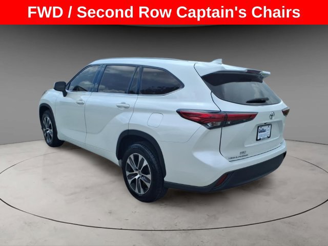 Used 2022 Toyota Highlander XLE FWD image 32