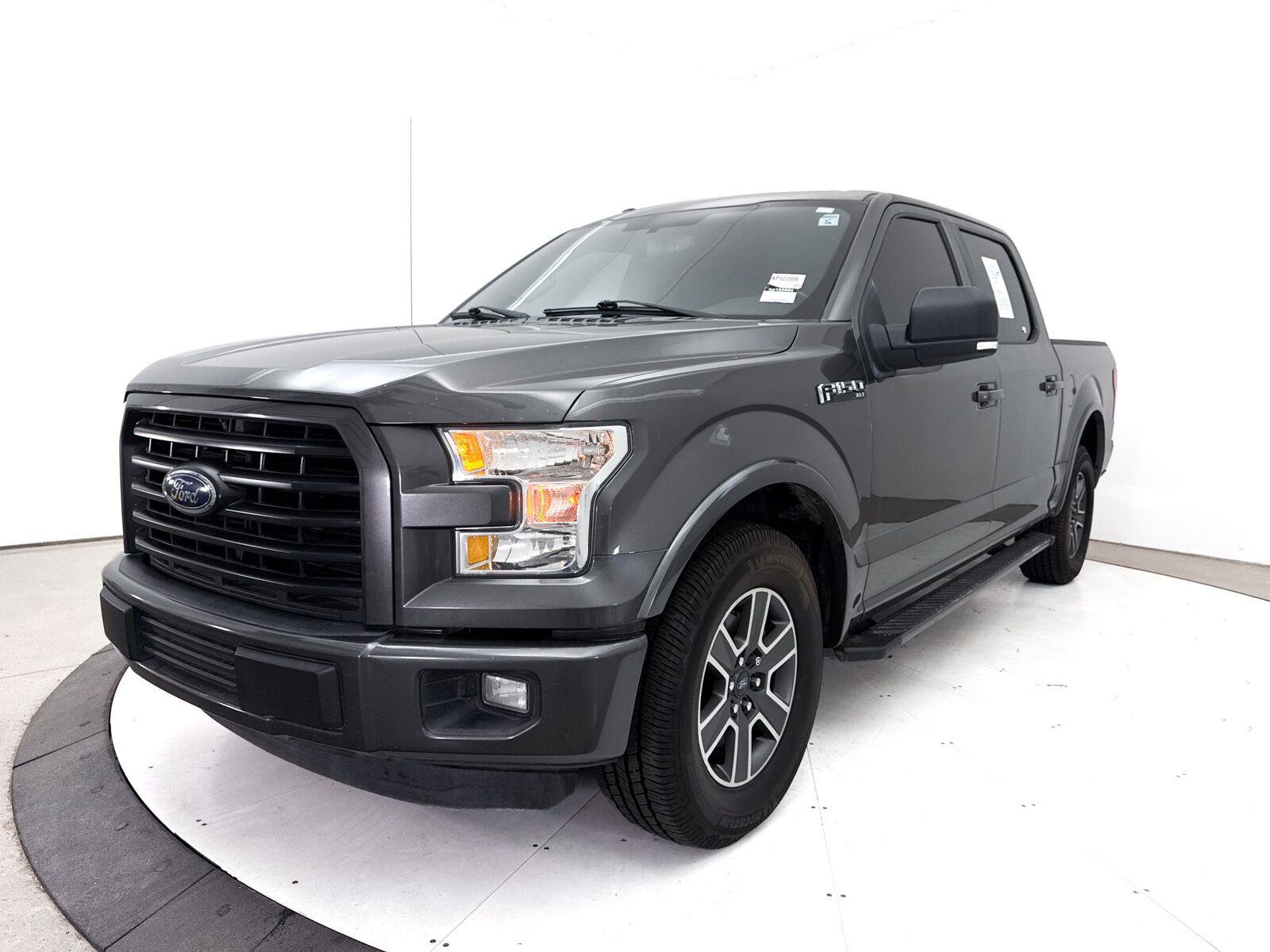 Used 2015 Ford F150 XLT w/ Equipment Group 302A Luxury RWD image 3