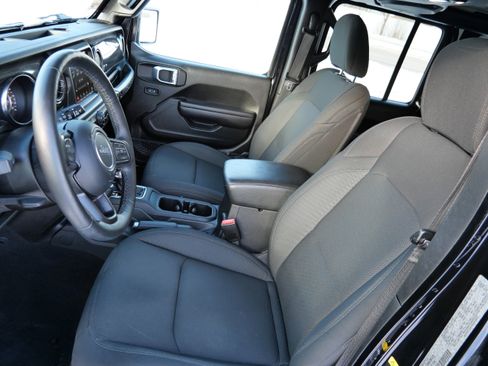 Used 2021 Jeep Wrangler Unlimited Sport image 21