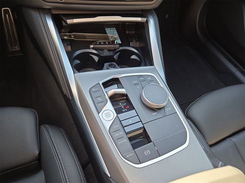 Used 2025 BMW 430i xDrive w/ M Sport Package image 22