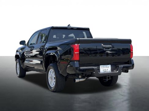 Used 2025 Toyota Tacoma SR5 RWD image 6