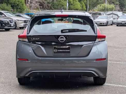 Used 2025 Nissan Leaf S FWD image 6