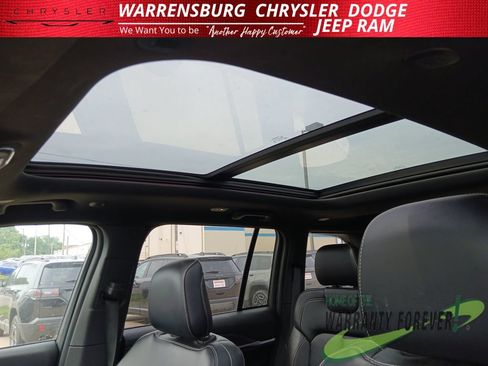 Used 2024 Jeep Grand Cherokee Limited 4xe AWD/4WD image 30