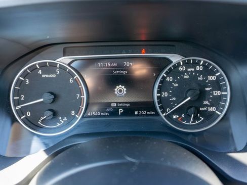 Used 2021 Nissan Rogue SV image 20