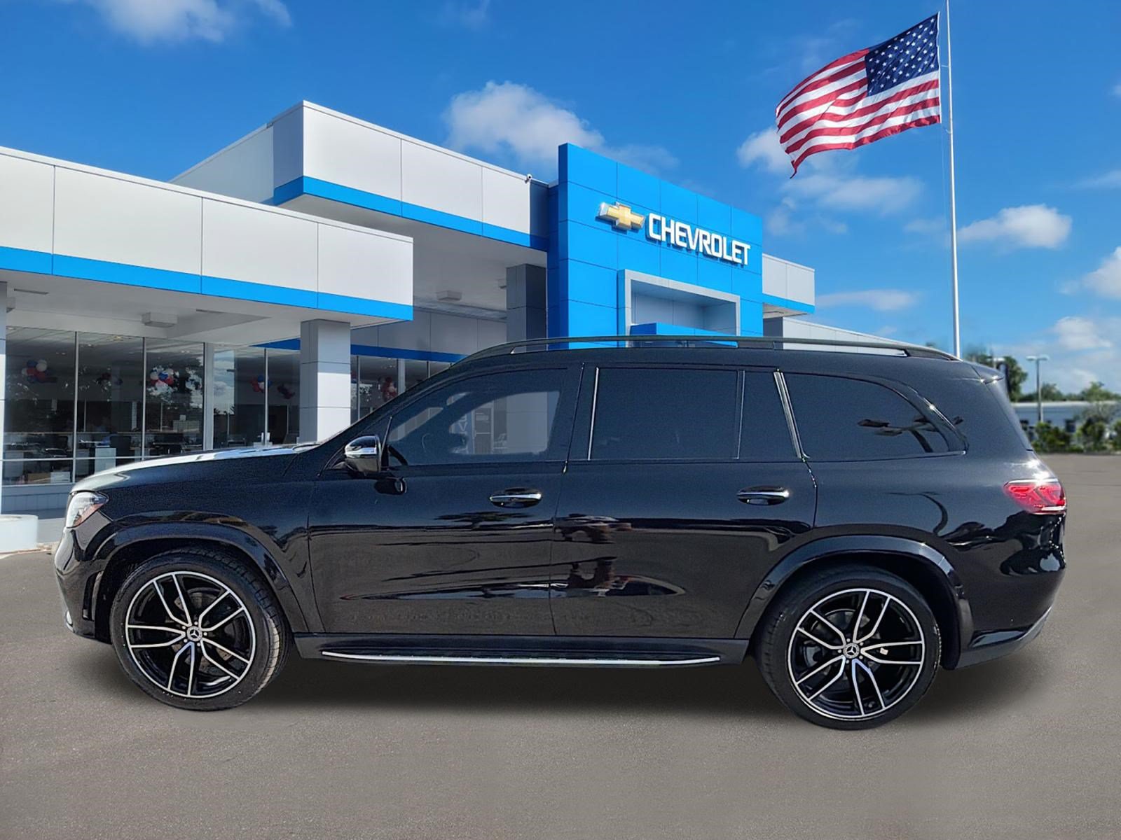 Used 2021 Mercedes-Benz GLS 580 4MATIC image 6