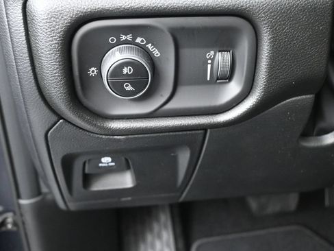 New 2026 RAM 1500 Express RWD image 21