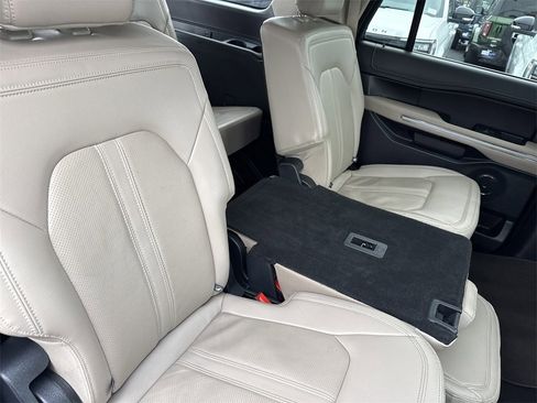 Used 2024 Ford Expedition Max Limited image 15