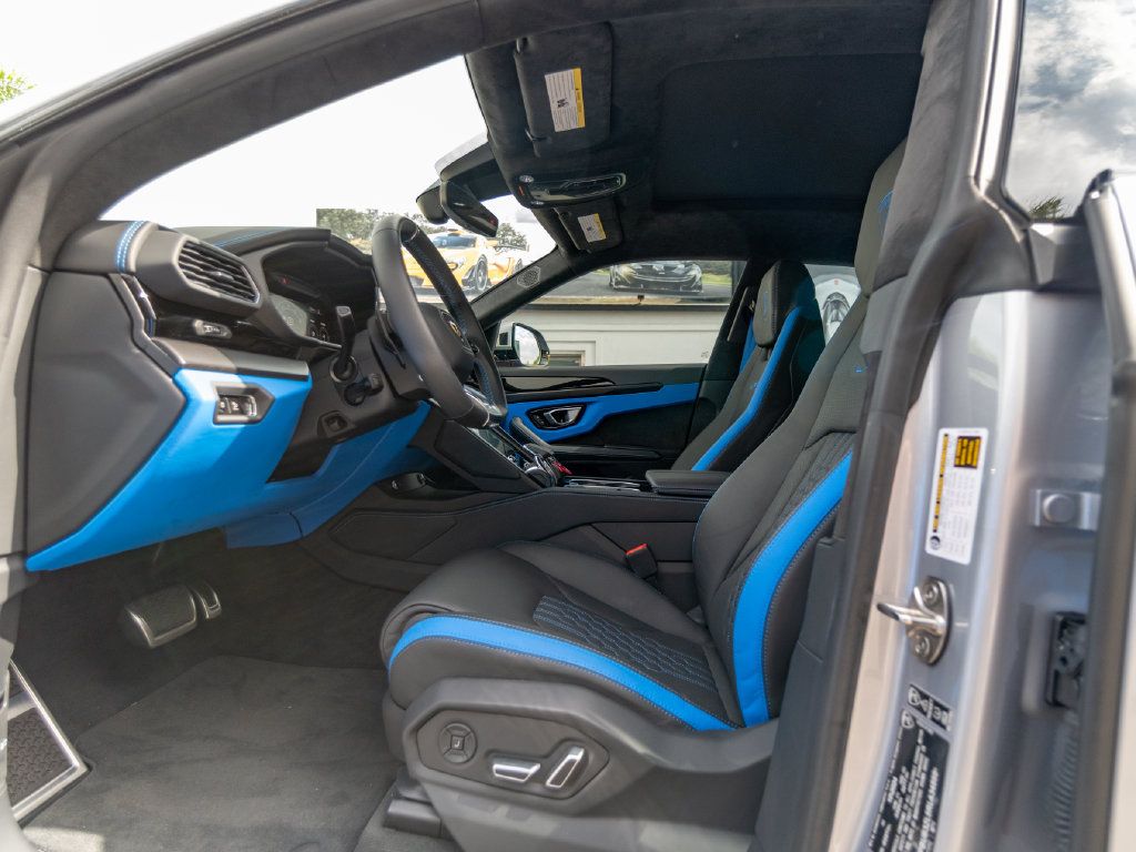 Used 2024 Lamborghini Urus S AWD/4WD image 16