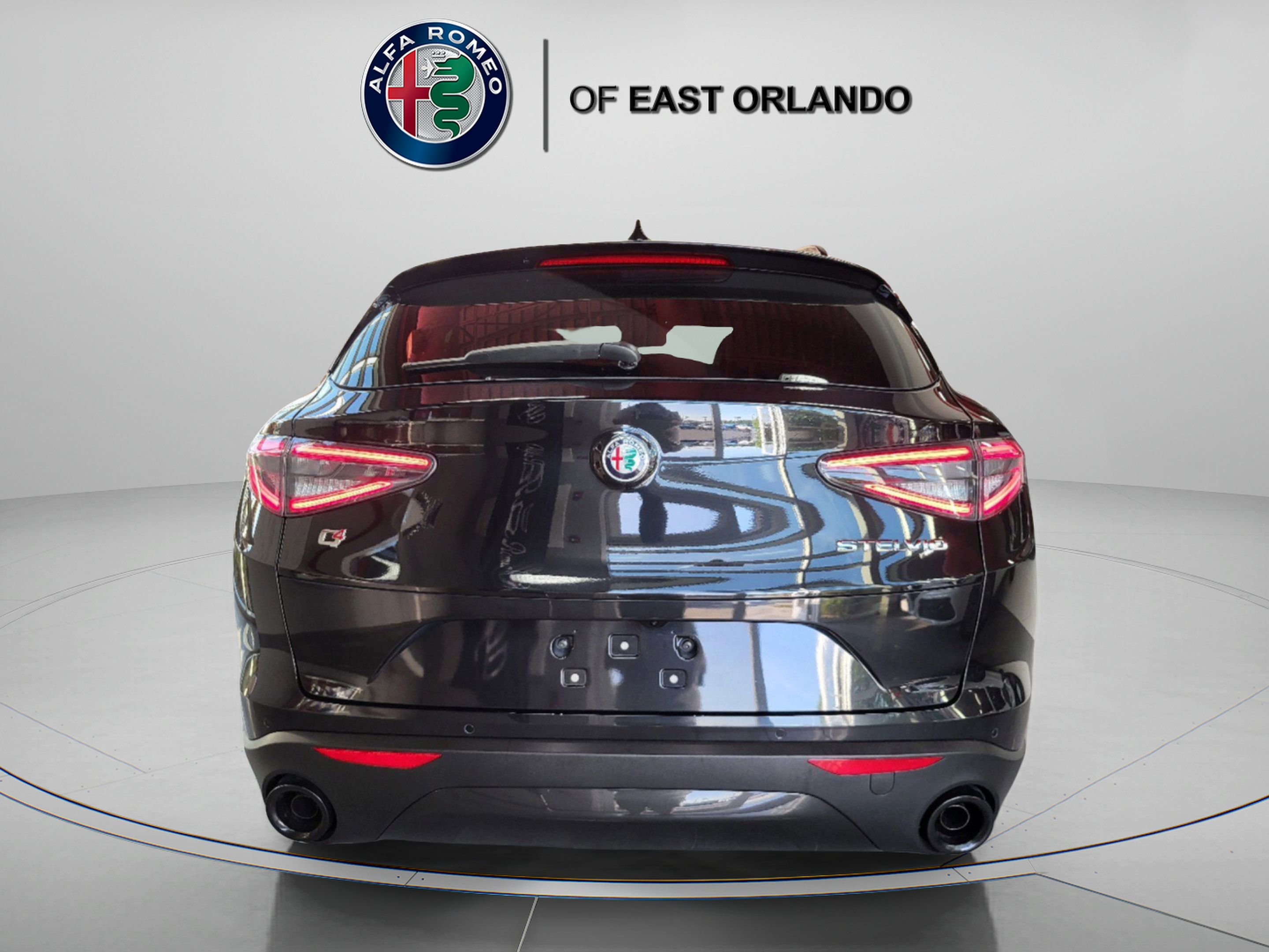New 2025 Alfa Romeo Stelvio Sprint AWD/4WD image 7
