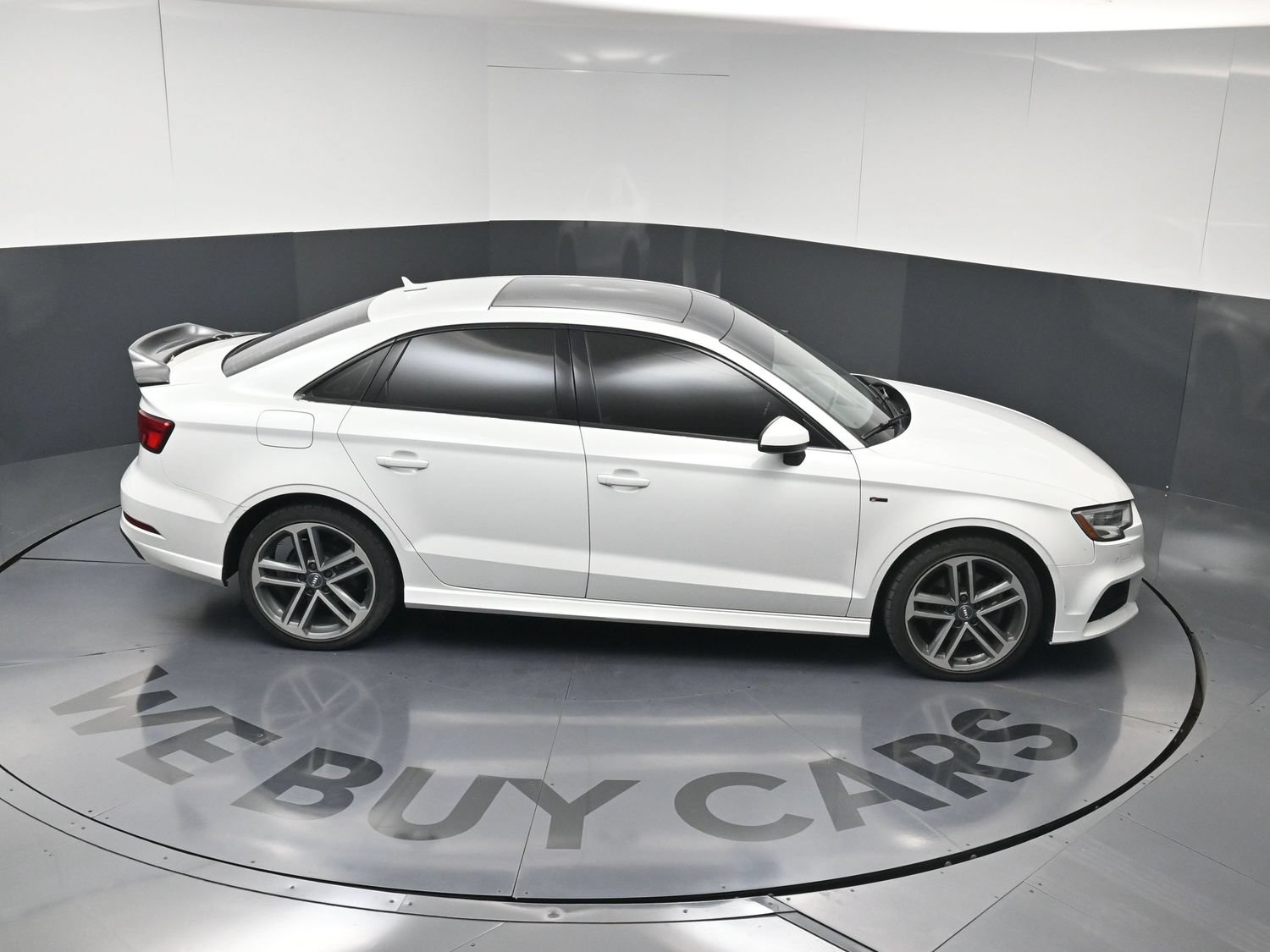 Used 2018 Audi A3 2.0T Premium Plus w/ Premium Plus Package FWD image 16