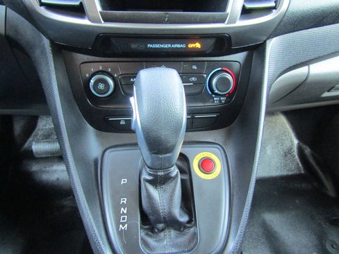 Used 2020 Ford Transit Connect XL FWD image 27