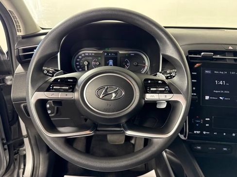 Used 2022 Hyundai Tucson Blue AWD/4WD image 17