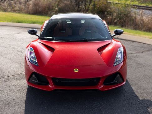 Used 2025 Lotus Emira image 14