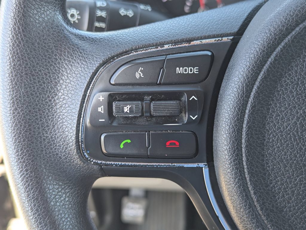 Used 2017 Kia Sportage LX FWD image 19