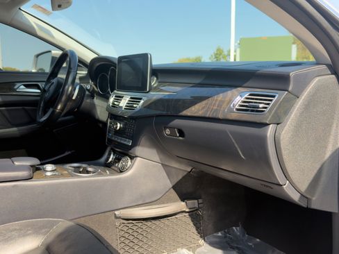 Used 2015 Mercedes-Benz CLS 400 CLS 400 4MATIC image 30