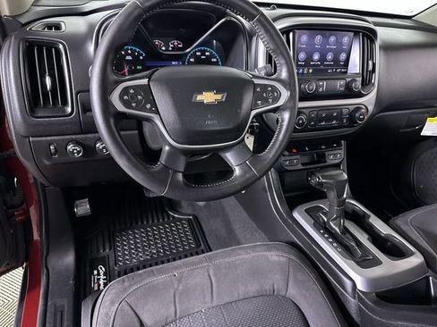 Used 2020 Chevrolet Colorado LT w/ LT Convenience Package image 21