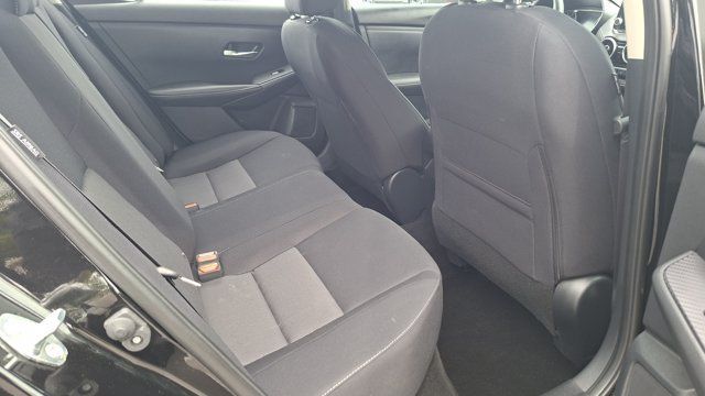 Certified 2023 Nissan Sentra SV FWD image 22