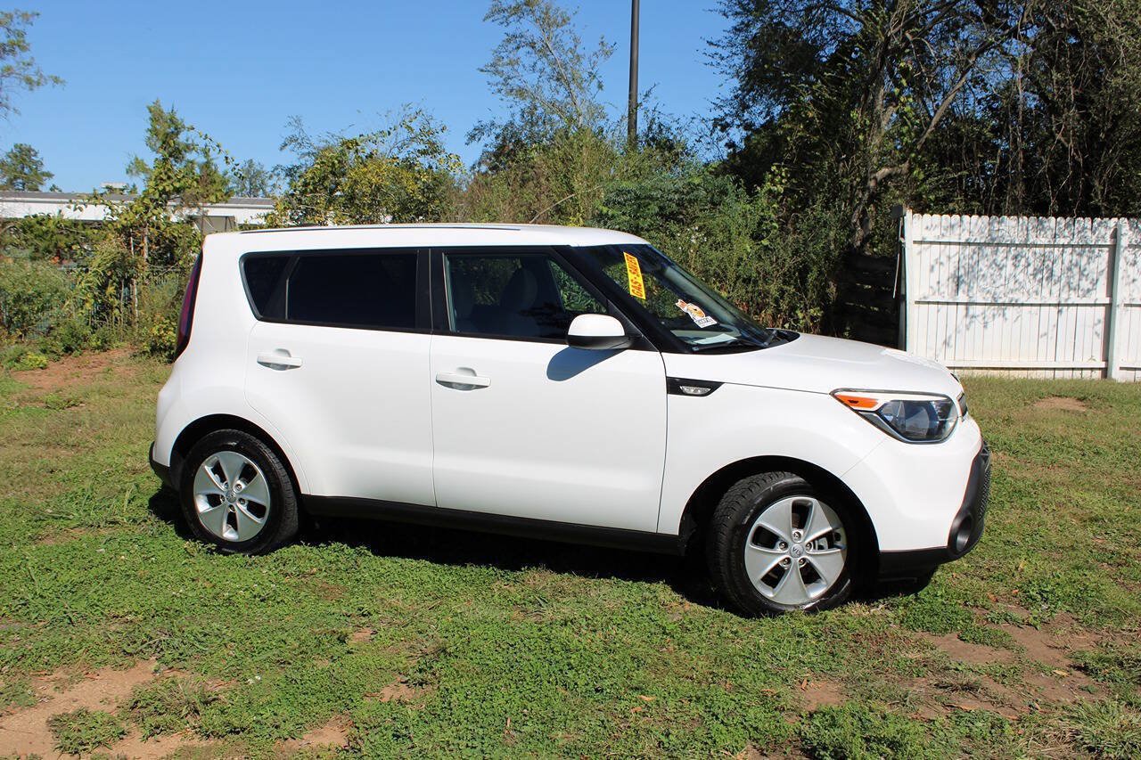 Used 2014 Kia Soul FWD image 6