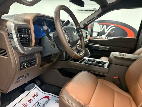 New 2026 Ford F250 4x4 Crew Cab Super Duty image 11